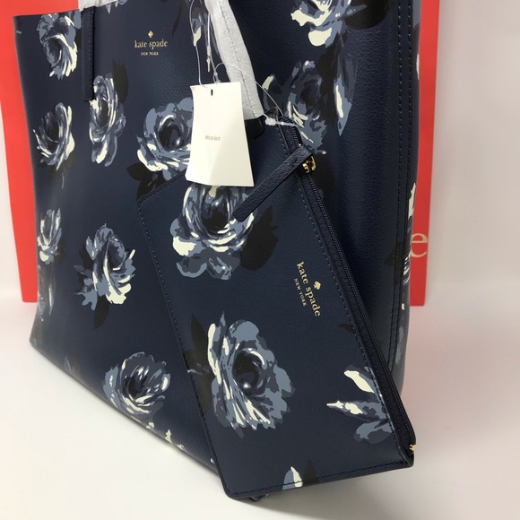 ➕ Kate spade reversible arch place multi navy - Picture 4 of 5